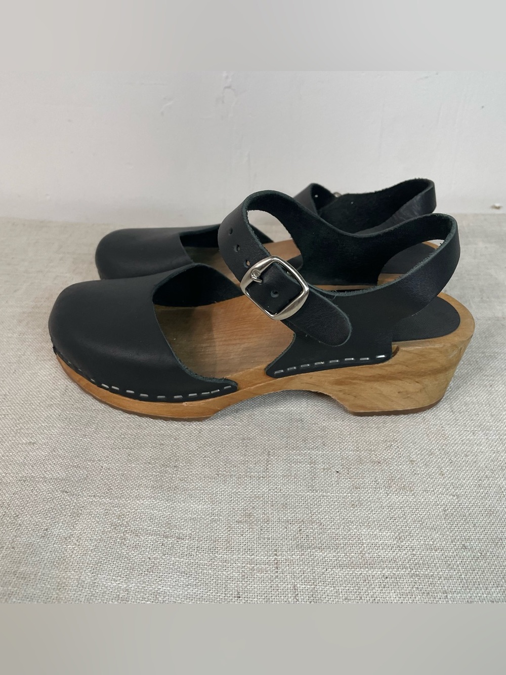 MIA - Sophia Black Leather Wooden Clogs - Picture 8 of 12